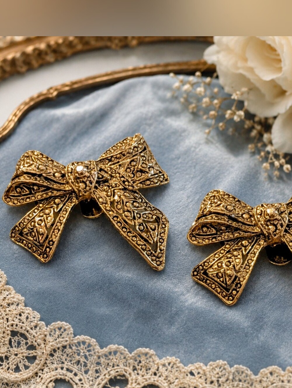 Vintage Gold Tone Ornate Bow Shoe Clips – Filigree Statement Pair